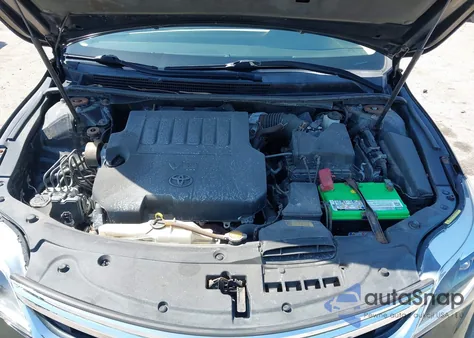 2013 Toyota Avalon Limited z USA, uszkodzony, nr VIN 4T1BK1EB1DU007553